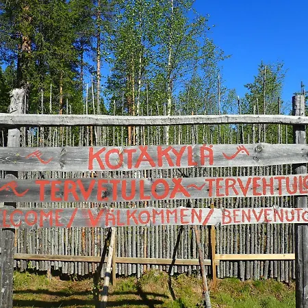 Tente de luxe Kotakyla - Teepee Village *