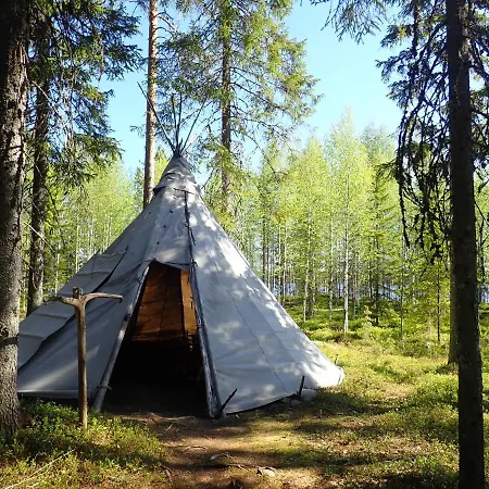 Kotakyla - Teepee Village Luksusteltat Juuka
